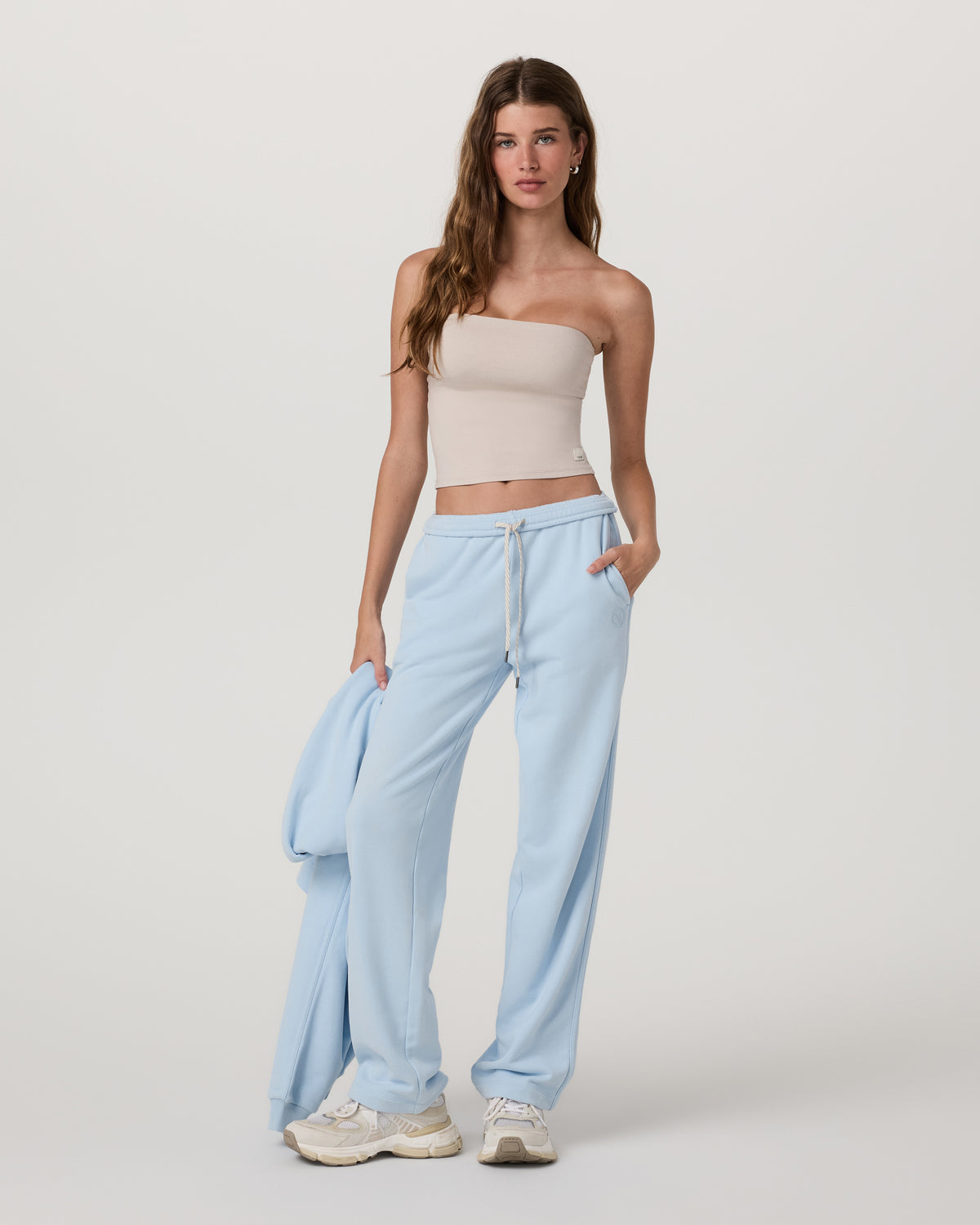 Sedona Straight Leg Sweatpant - Short Crystal Blue Pants | Vuori online - US 3373