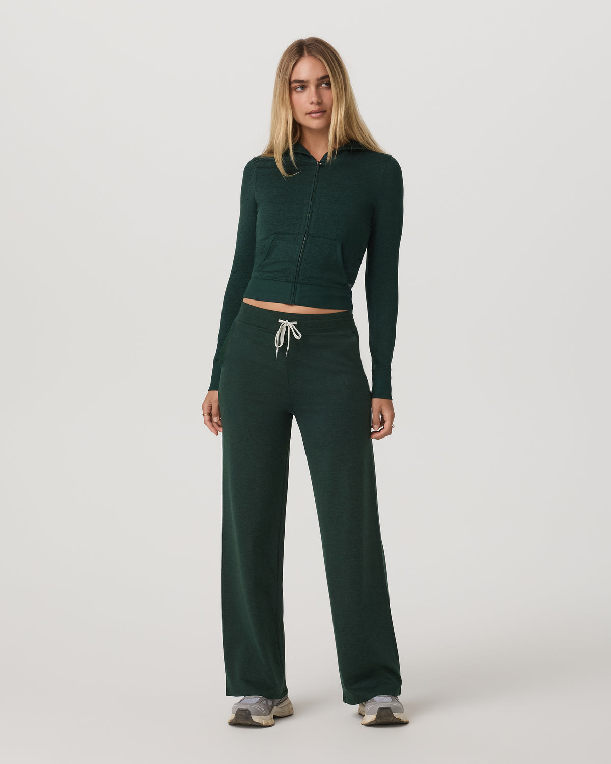 Halo Wideleg - Short Women's Evergreen Wideleg Pants | Vuori sale - US 4442