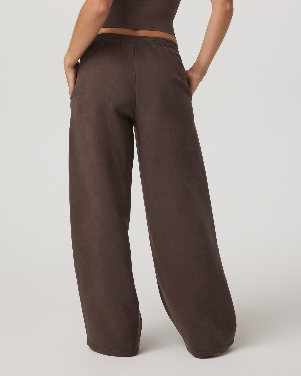 Restore Ultra Wideleg Sweatpant Women's Java Pants | Vuori online - US 1174