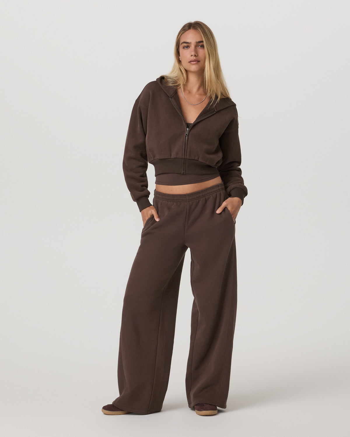Restore Ultra Wideleg Sweatpant Women's Java Pants | Vuori online - US 1174