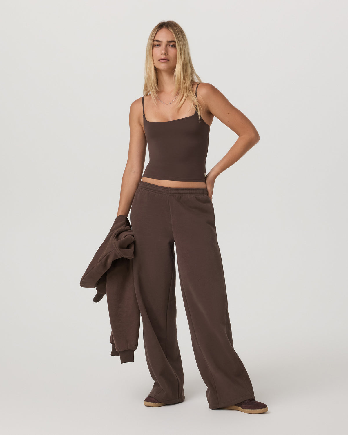 Restore Ultra Wideleg Sweatpant Women's Java Pants | Vuori online - US 1174