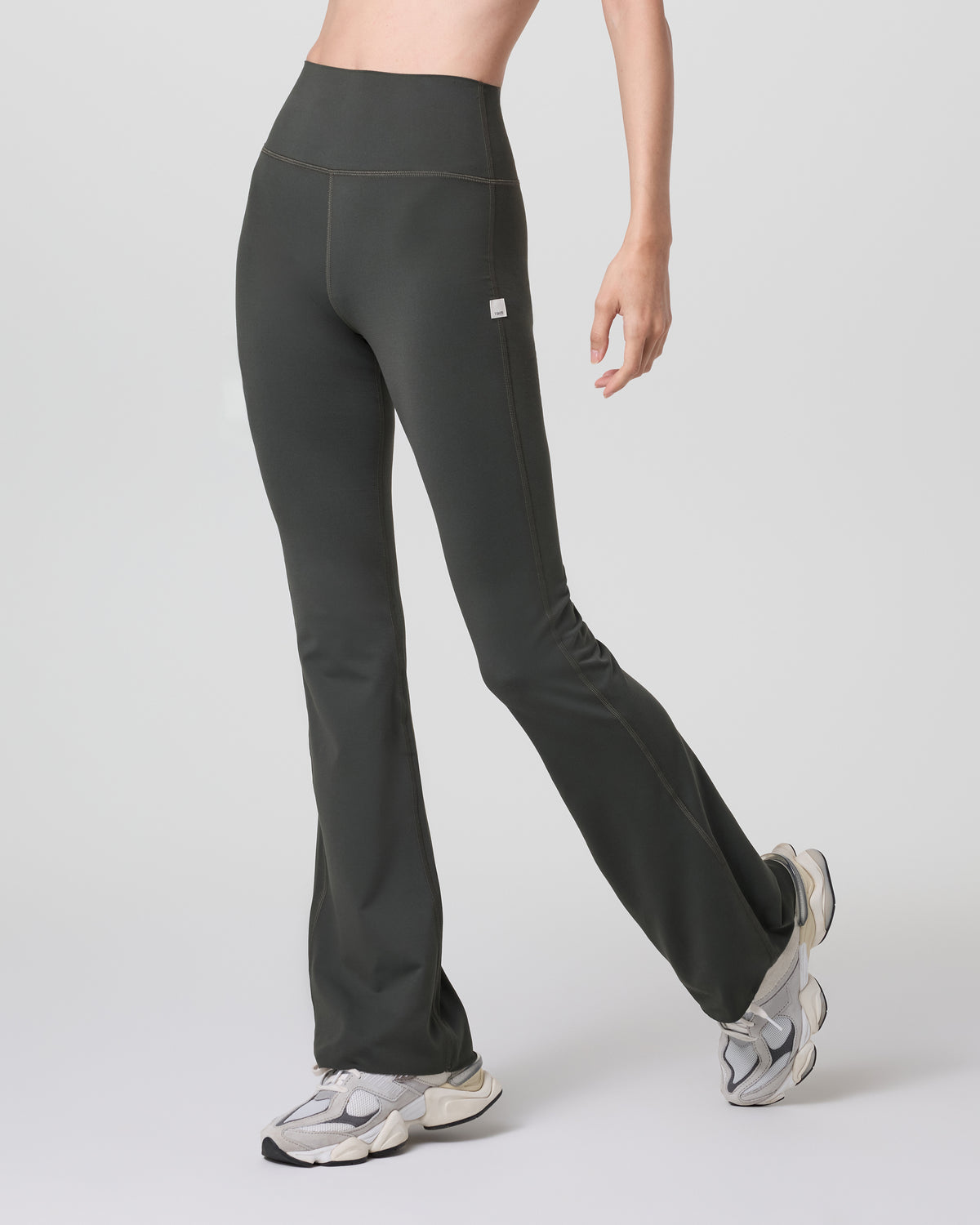 Halo Slim Flare Pant Women's Kale Pants | Vuori shop - US 3810