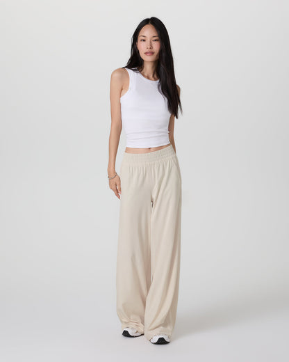 Villa Wideleg Pant - Long Women's Tall Milkweed Pants | Vuori for sale - US 1515