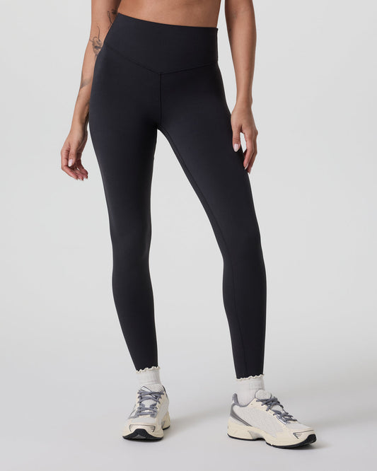 Vuori AllTheForm™ Legging - Short Black | Vuori outlet - US 7829