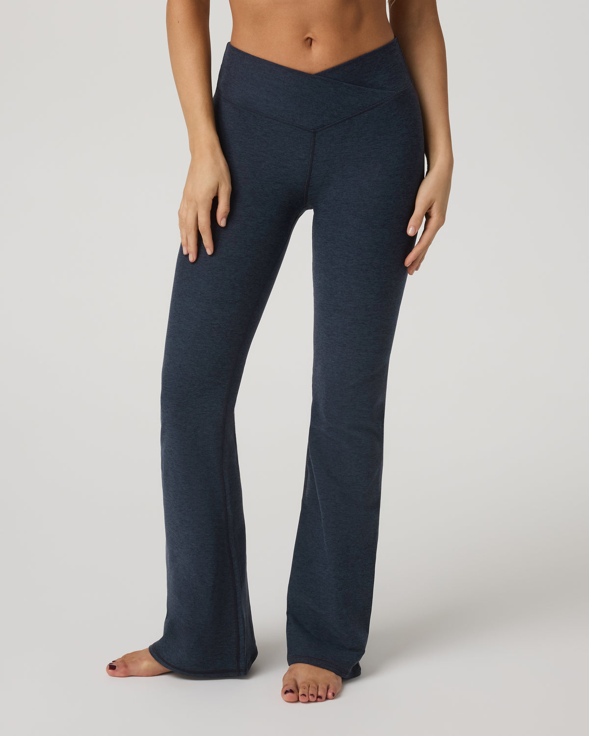 Elevation Rhythm Flare Midnight Heather | Vuori shop - US 6619
