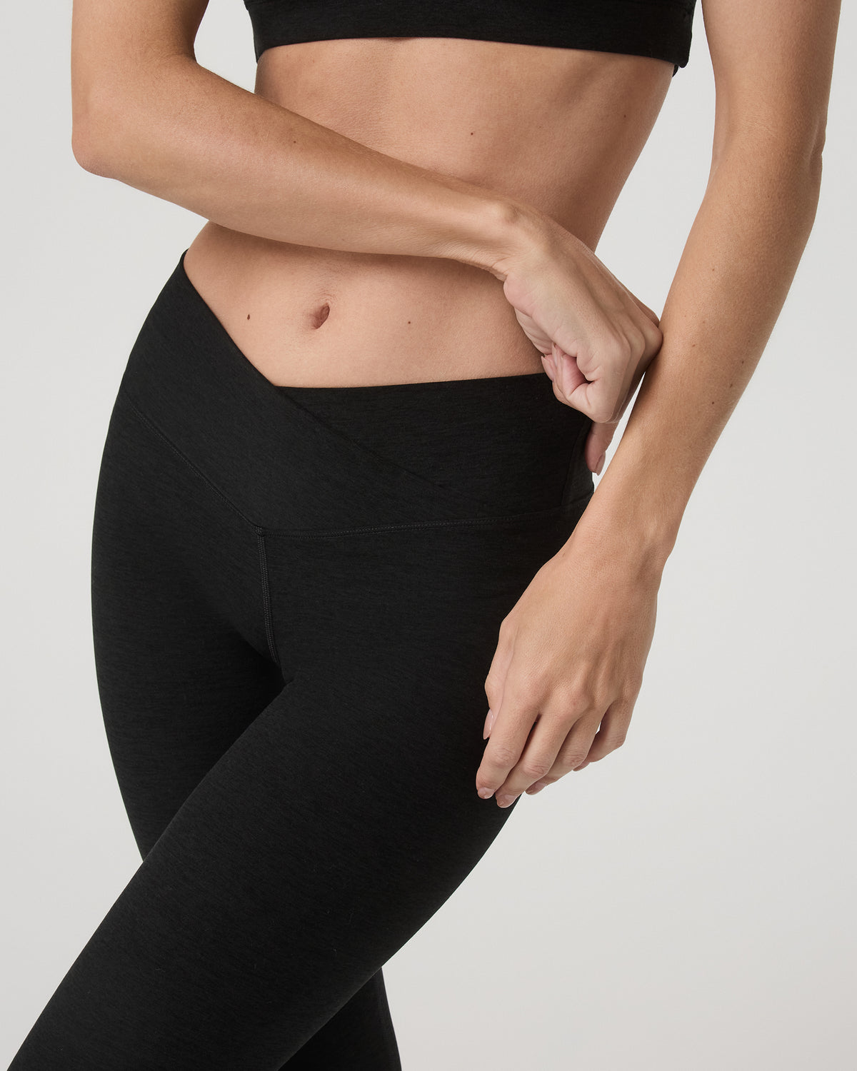 Elevation Rhythm Flare Black Heather | Vuori online - US 2233