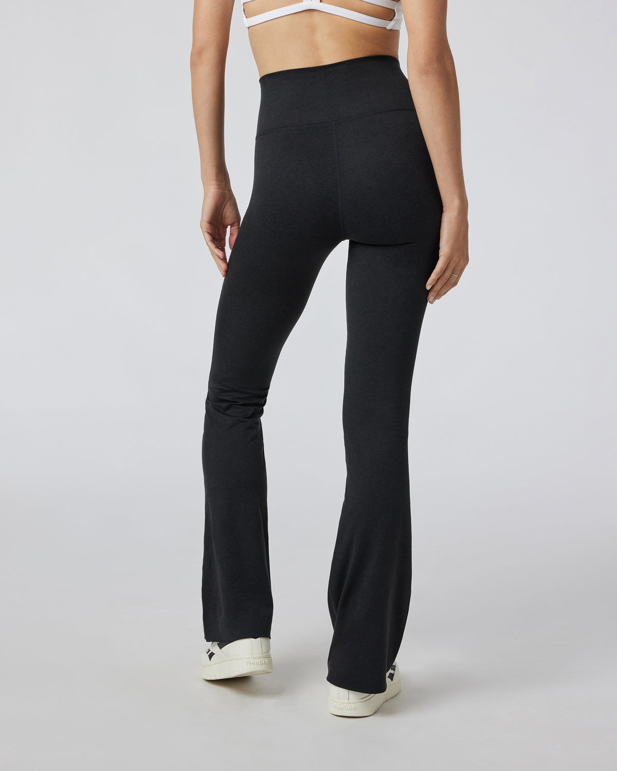 Halo Slim Flare Women's Black Flare Leggings | Vuori discount - US 1918