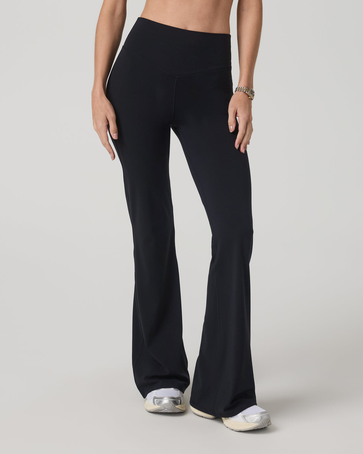 Vuori AllTheForm™ Flare - Long Women's Black Leggings | Vuori onsale - US 8202