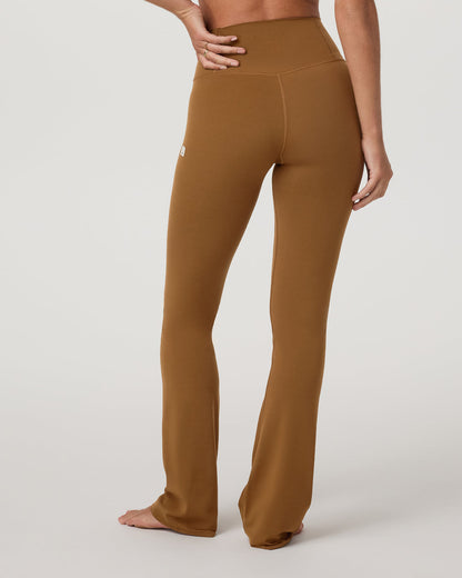 Vuori AllTheFeels™ Slim Flare Women's Rum Leggings | Vuori for sale - US 4907