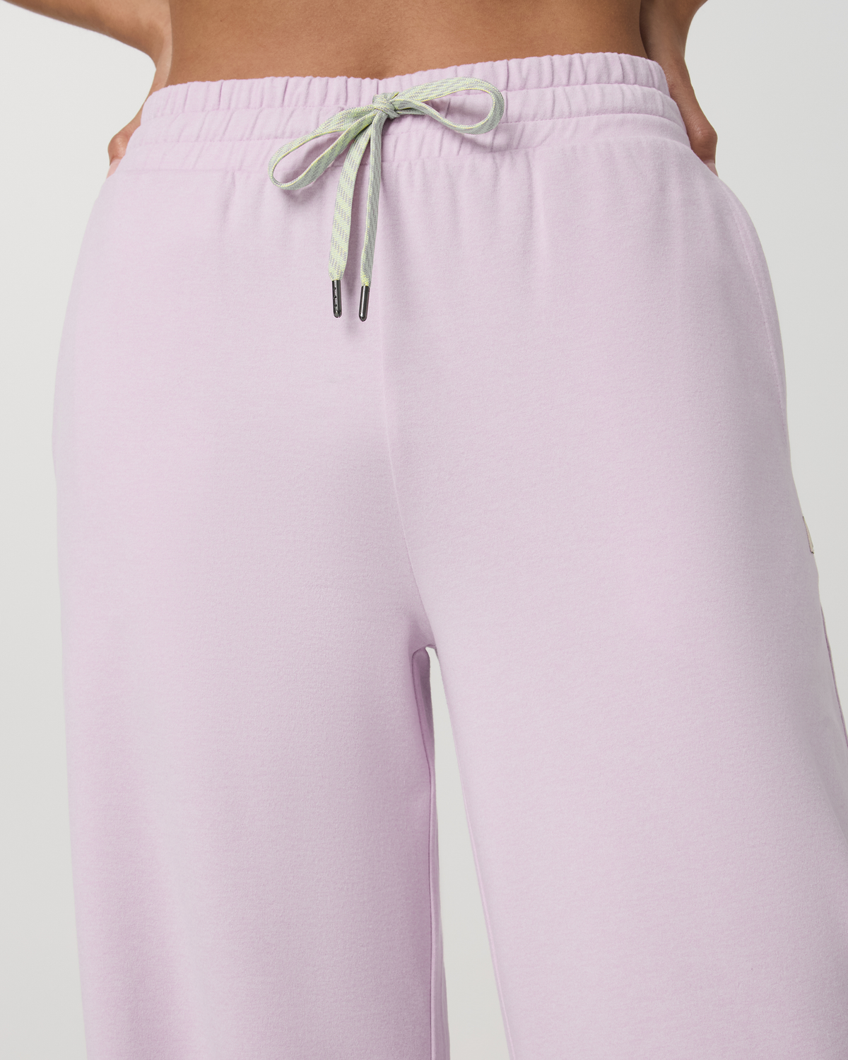 Halo Essential Wideleg Women's Lilac Breeze Heather Pants | Vuori for sale - US 2089