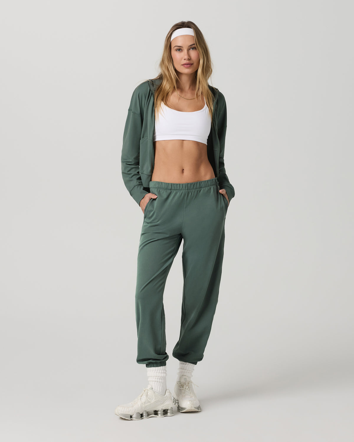 Halo Modern Sweatpant Women's Agate Green Sweatpant | Vuori shop - US 6340