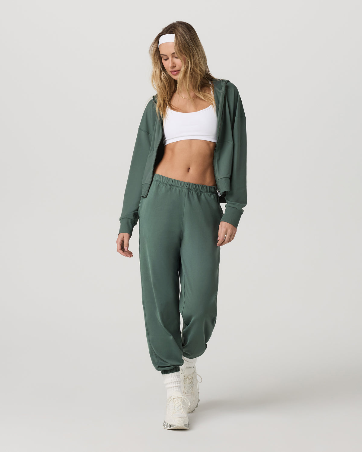 Halo Modern Sweatpant Women's Agate Green Sweatpant | Vuori shop - US 6340