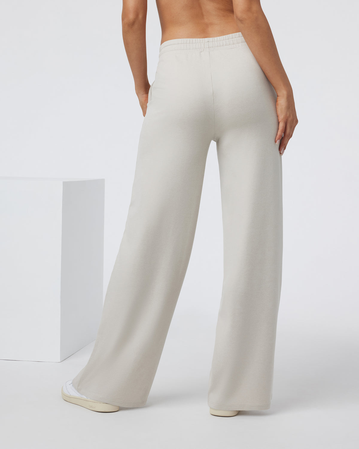 Halo Essential Wideleg Ecru Heather | Vuori online - US 7623