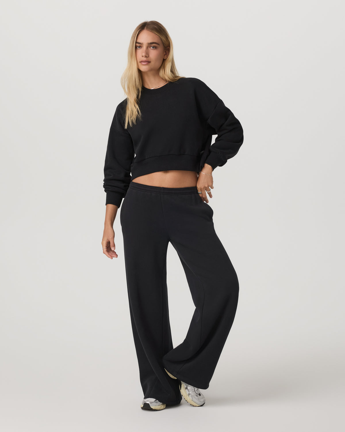 Women's Restore Ultra Wideleg Sweatpant Washed Black | Vuori for sale - US 1876