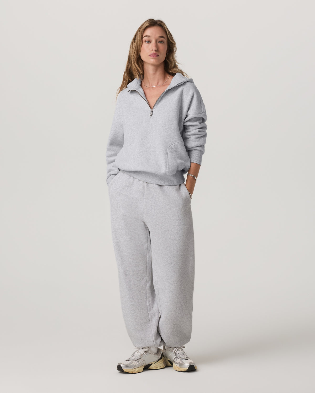 Women's Restore Classic Sweatpant Pale Grey Heather | Vuori online - US 3671