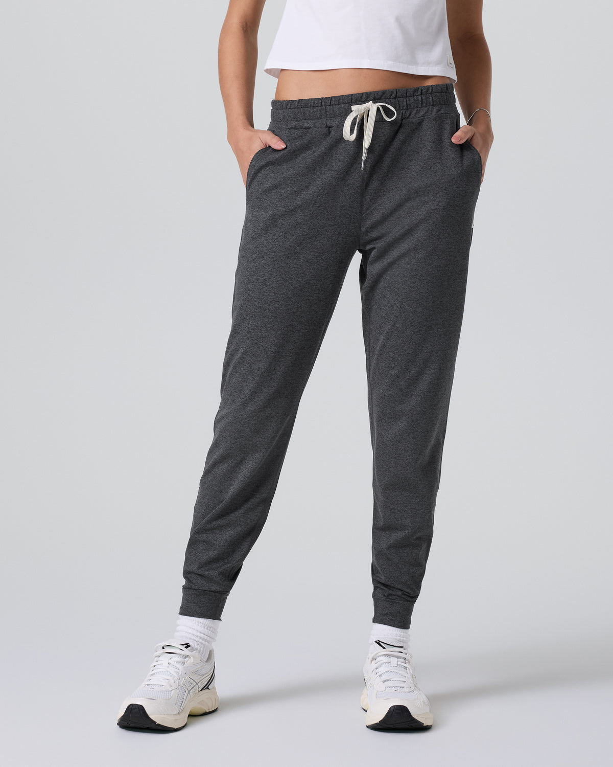 Performance Jogger - Long Charcoal Grey Sweatpants | Vuori discount - US 9838