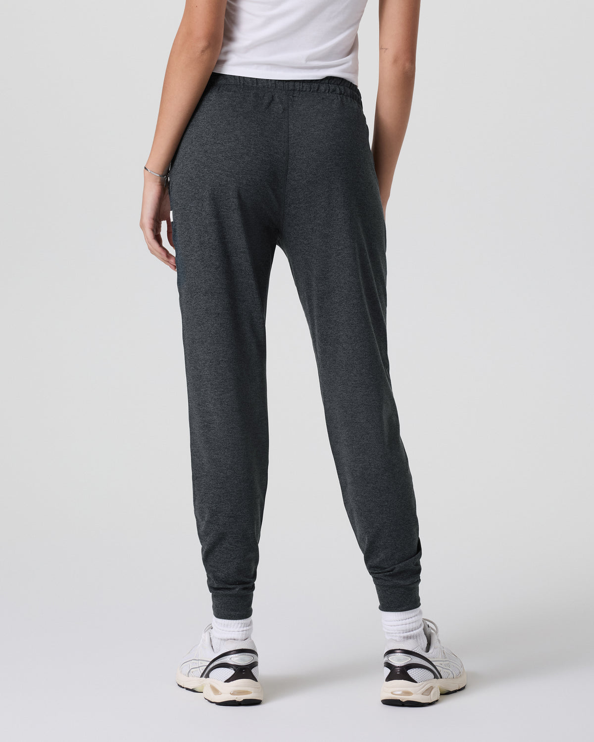 Performance Jogger - Long Charcoal Grey Sweatpants | Vuori discount - US 9838