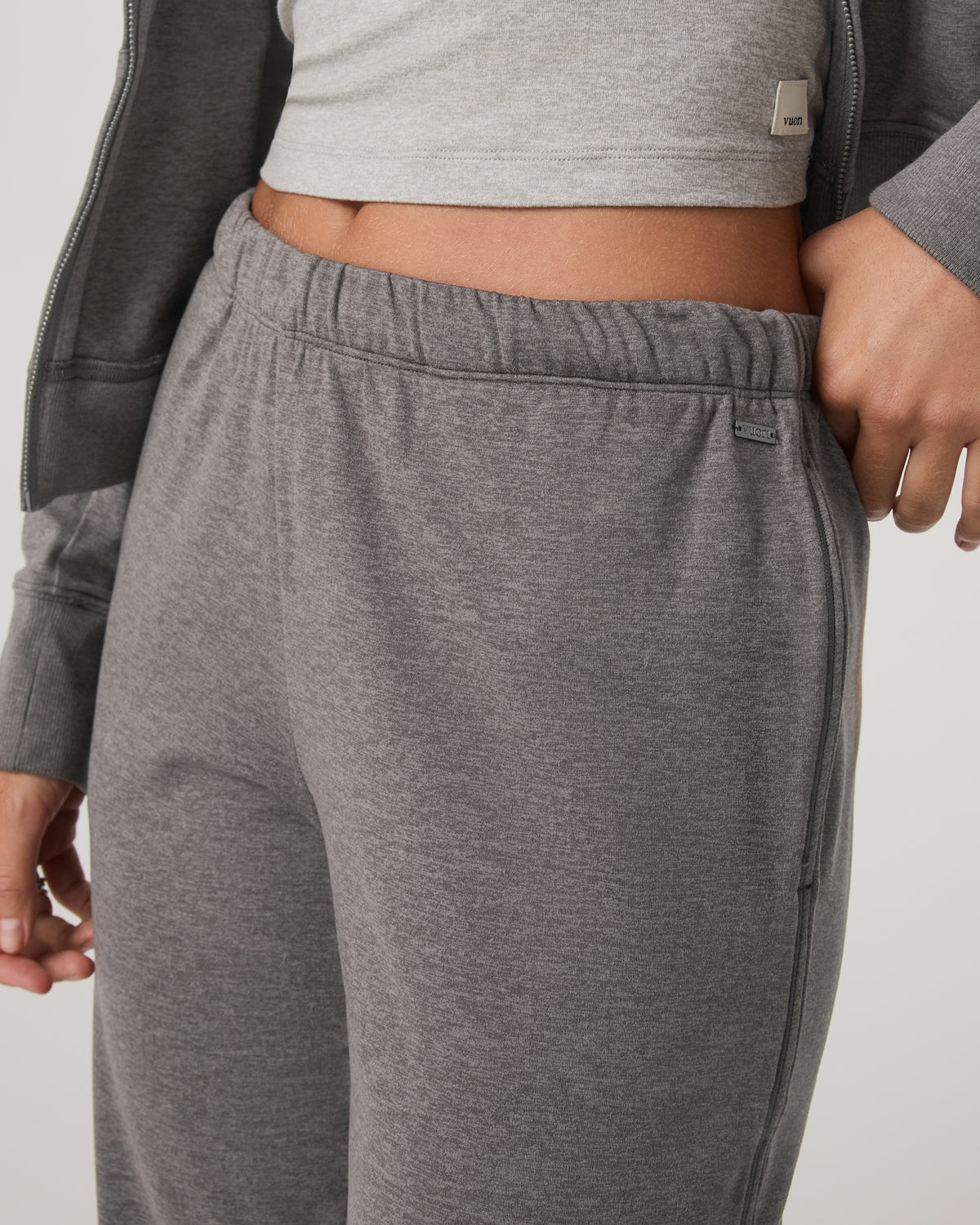 Halo Modern Sweatpant Women's Chia Heather Pants | Vuori onsale - US 1791