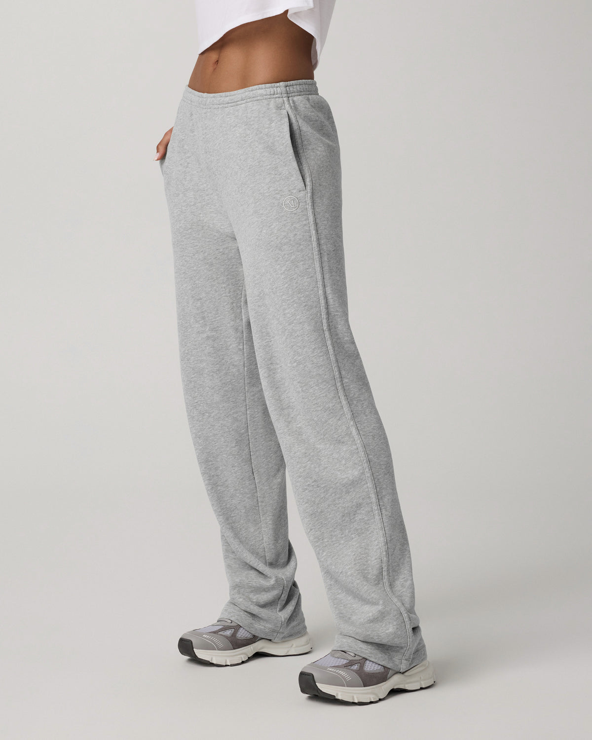 Sedona Straight Leg Sweatpant Light Heather Grey Pants | Vuori online - US 6049