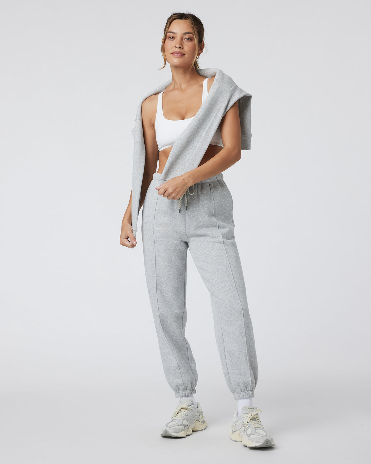 Restore Sweatpant Light Heather Grey Sweatpants | Vuori online - US 4851