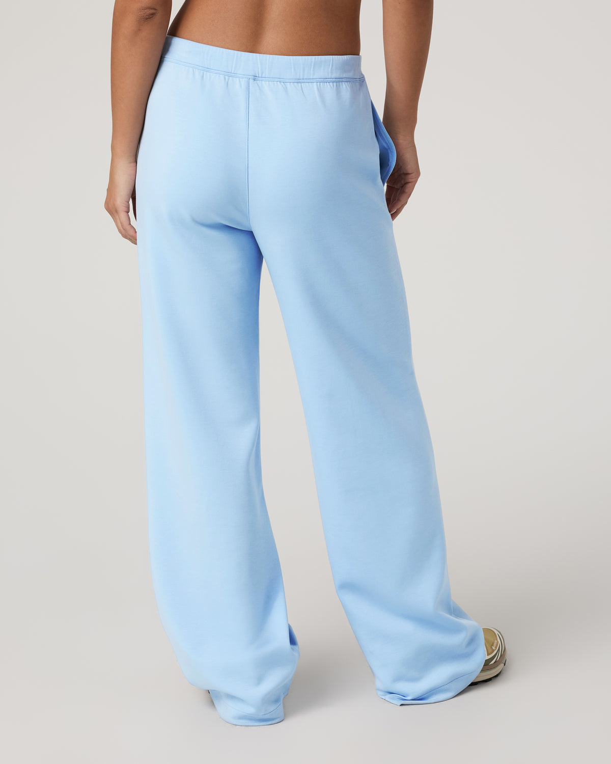 Compose Wideleg Pant Crystal Blue Mid-High Rise Pants | Vuori onsale - US 2413