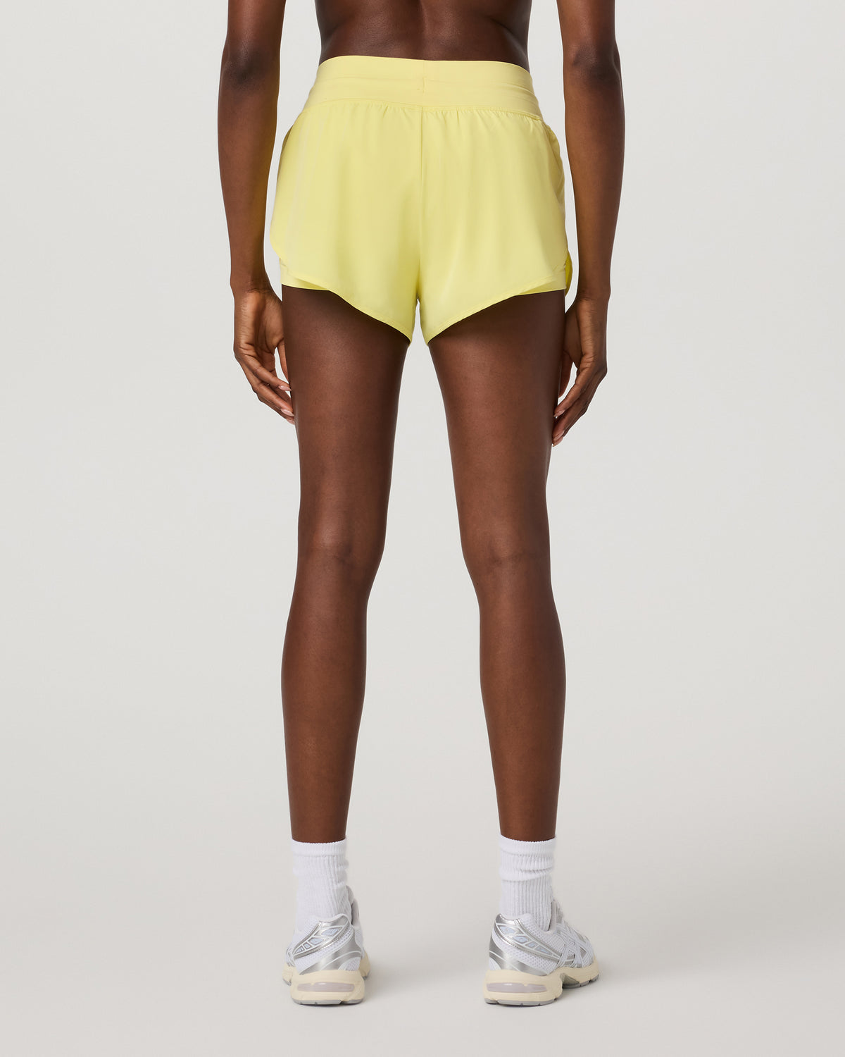 Daily Speed Short 2.5" Women's Sunlight Fitness Shorts | Vuori outlet - US 8964