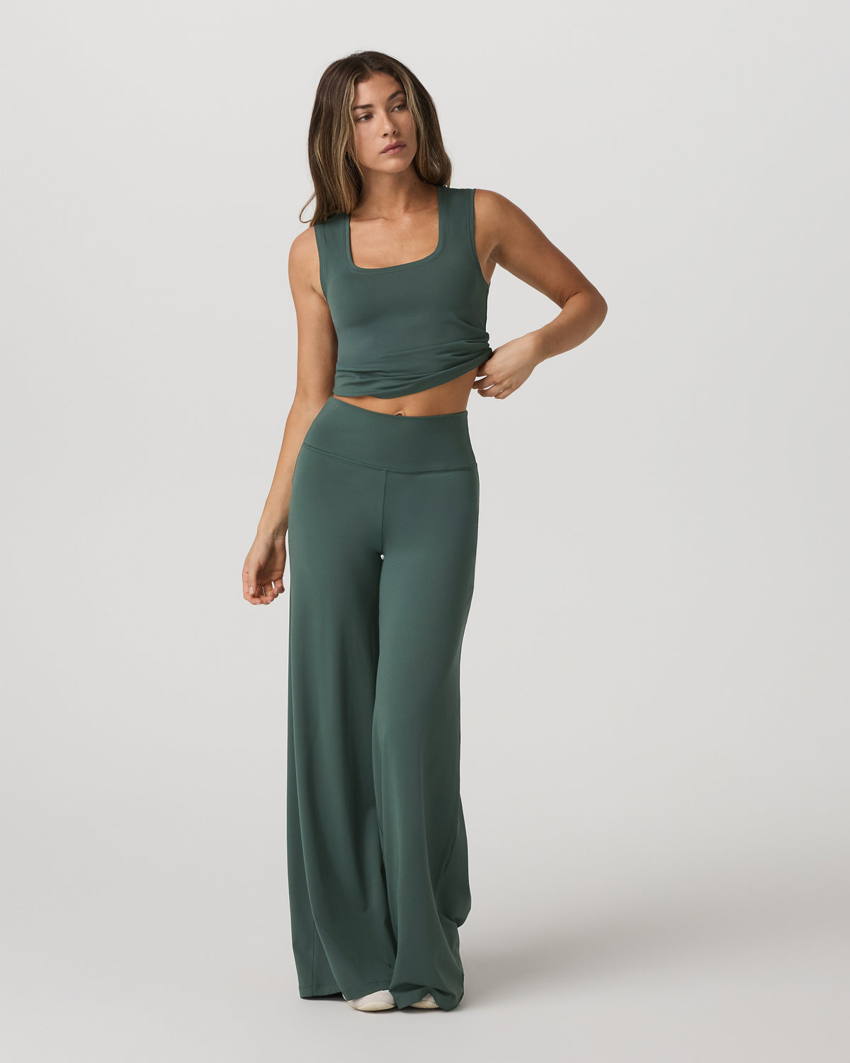 Halo Essential Scoop Tank Women's Agate Green Tank Top | Vuori sale - US 2453