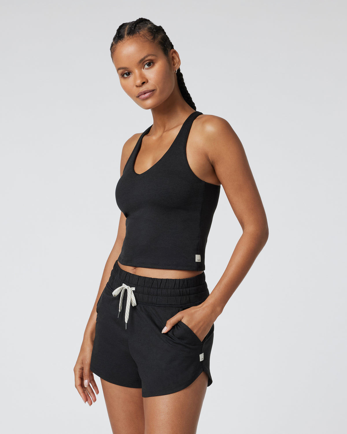 Halo Performance Crop 2.0 Black Heather Tank | Vuori onsale - US 9047