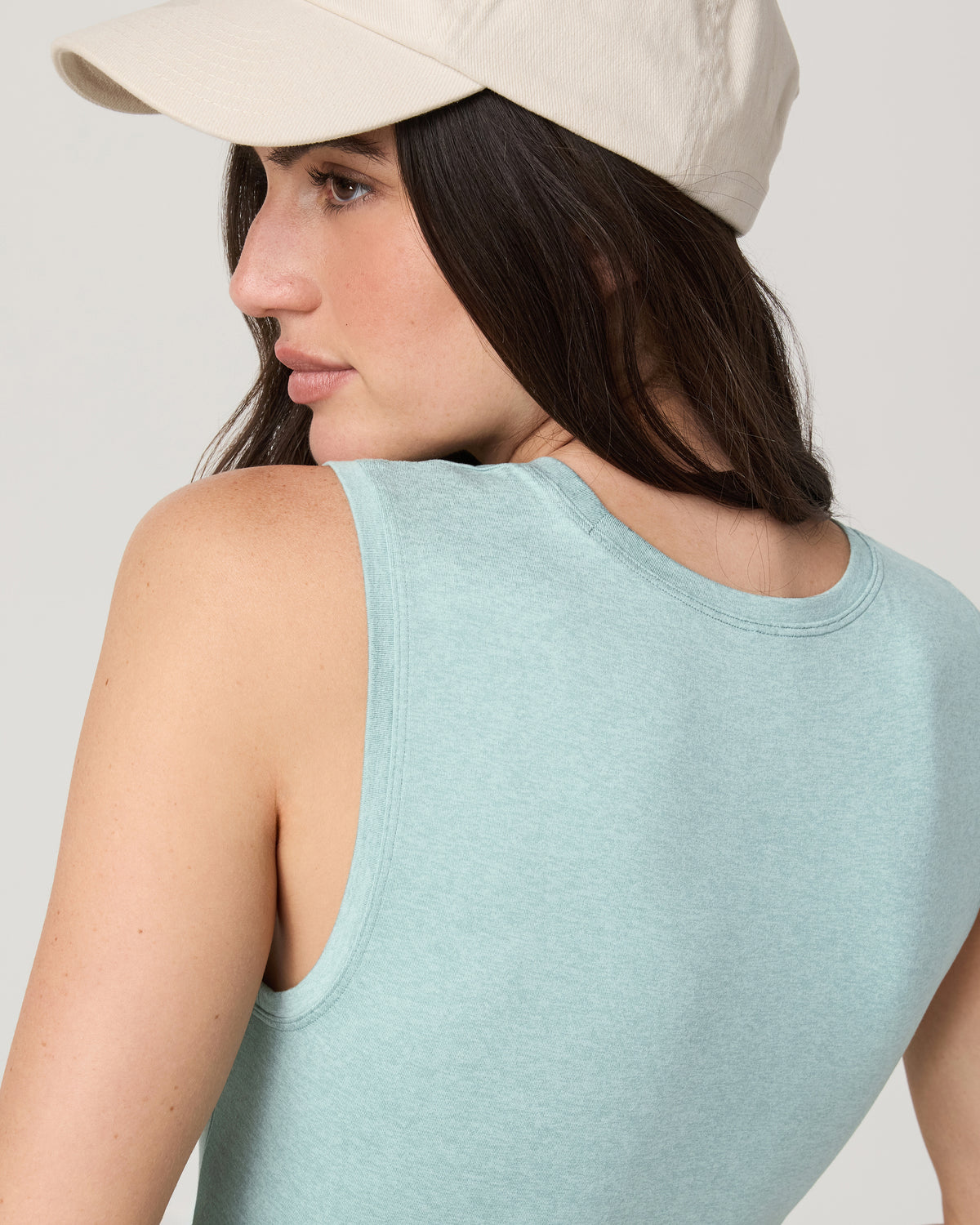 Halo Scoop Tank Women's Sea Spray Heather Tank Top | Vuori for sale - US 6058