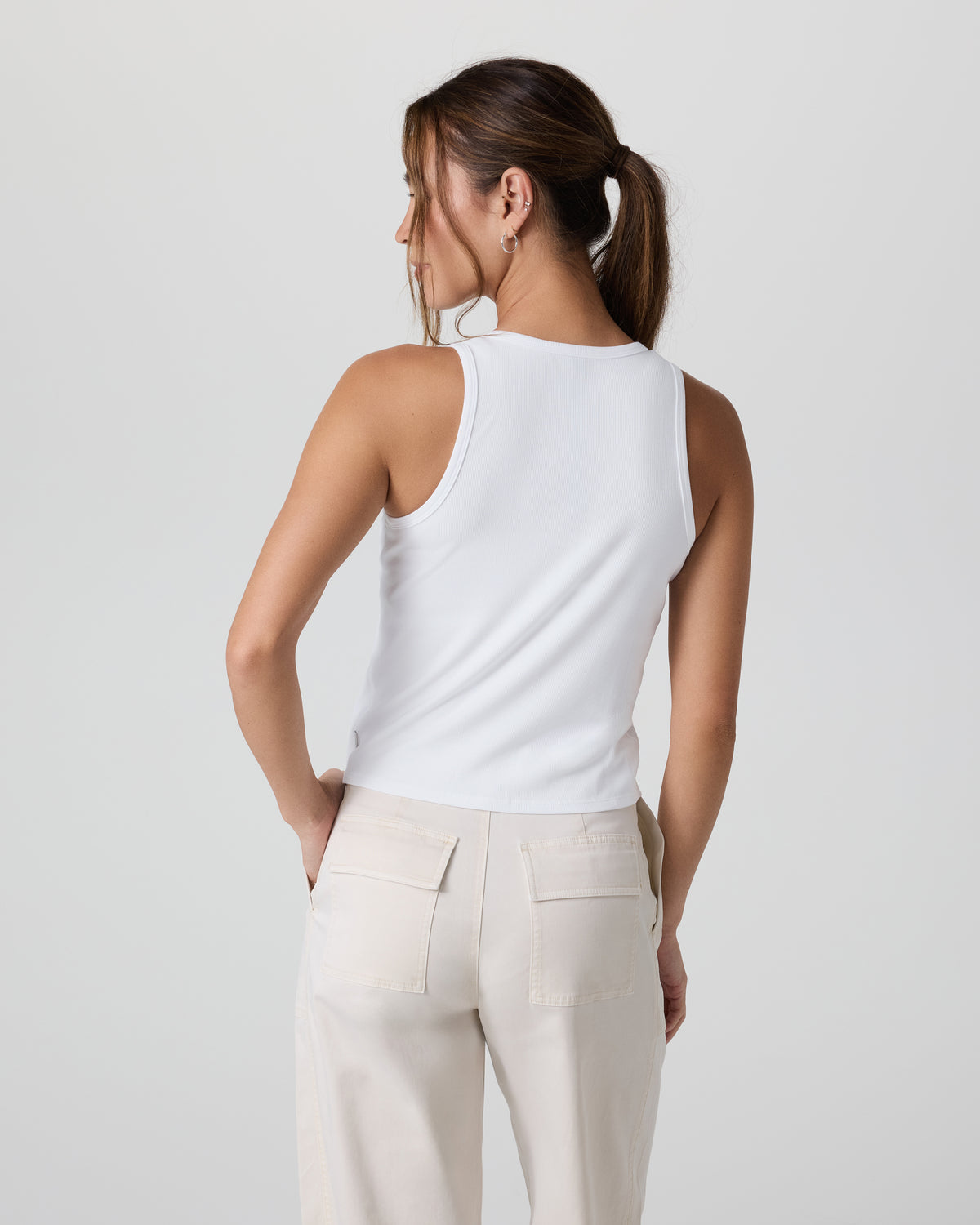 Pose Cardigan Tank White | Vuori onsale - US 1495