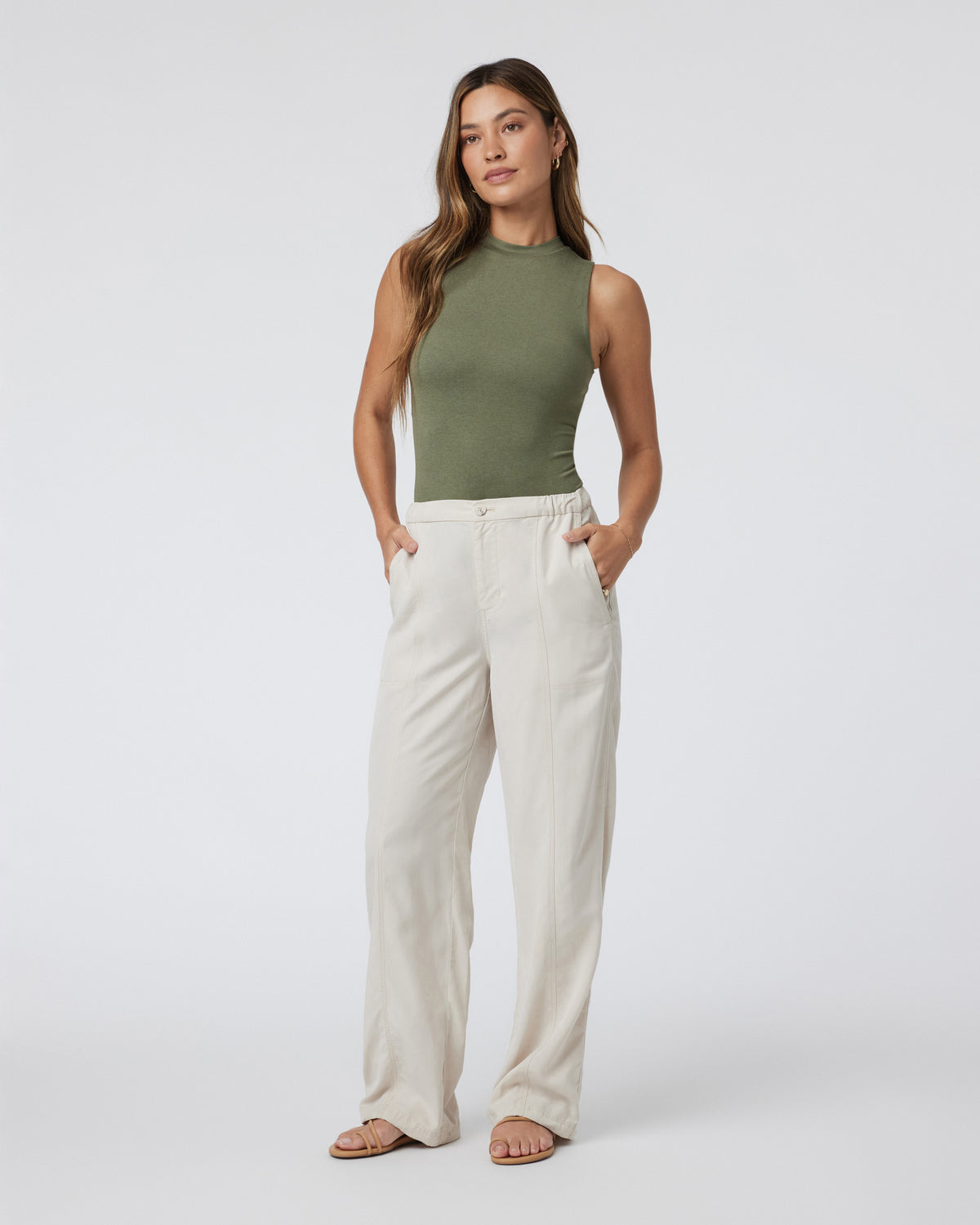 Halo Mock Bodysuit Dark Metal Sleeveless Bodysuit | Vuori online - US 4157