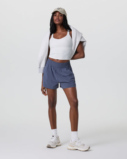 Dynamic Tank White Racerback Tank | Vuori shop - US 1171