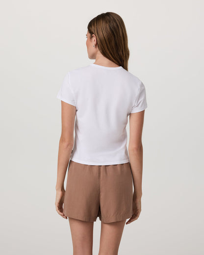 Short Sleeve Feather Classic Tee Women's White T-Shirt | Vuori outlet - US 7704