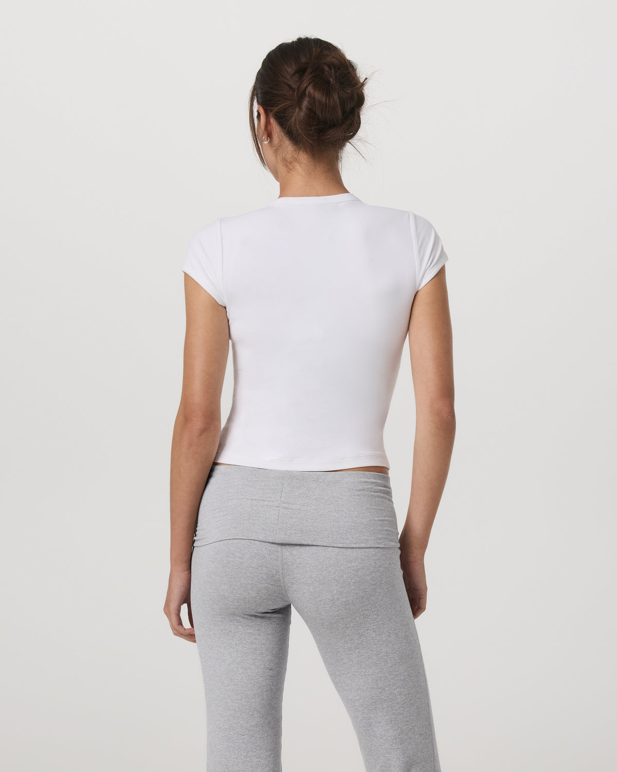 Halo Baby Tee Women's White Fitted Crewneck Tee Shirt | Vuori for sale - US 6730