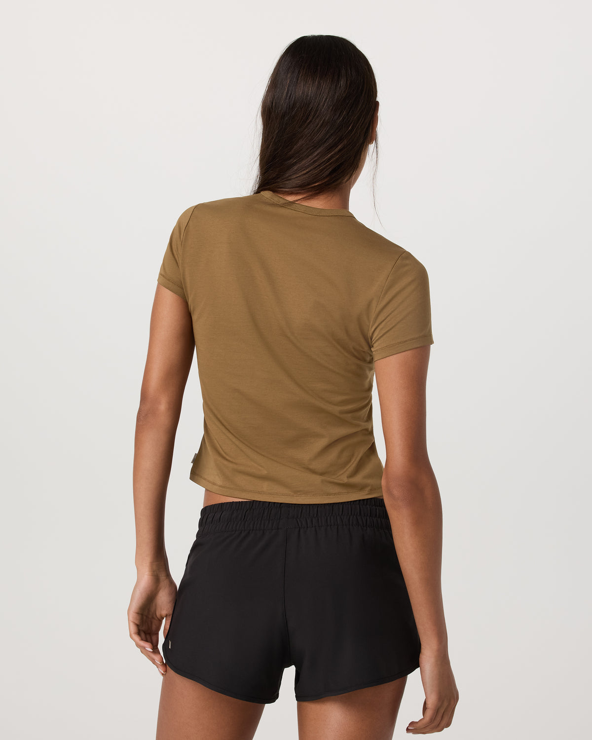 Short Sleeve Feather Classic Tee Women's Rum T-Shirt | Vuori onsale - US 5157