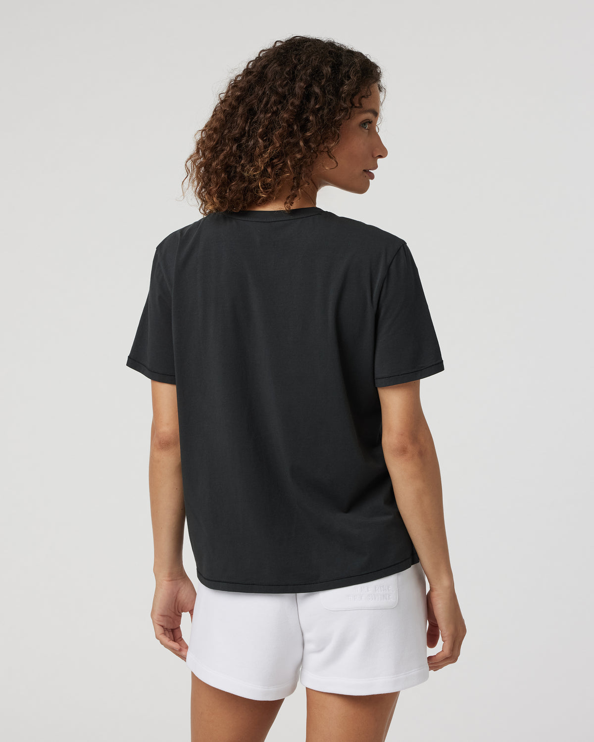 Feather Tee Women's Washed Black Tee | Vuori sale - US 8949