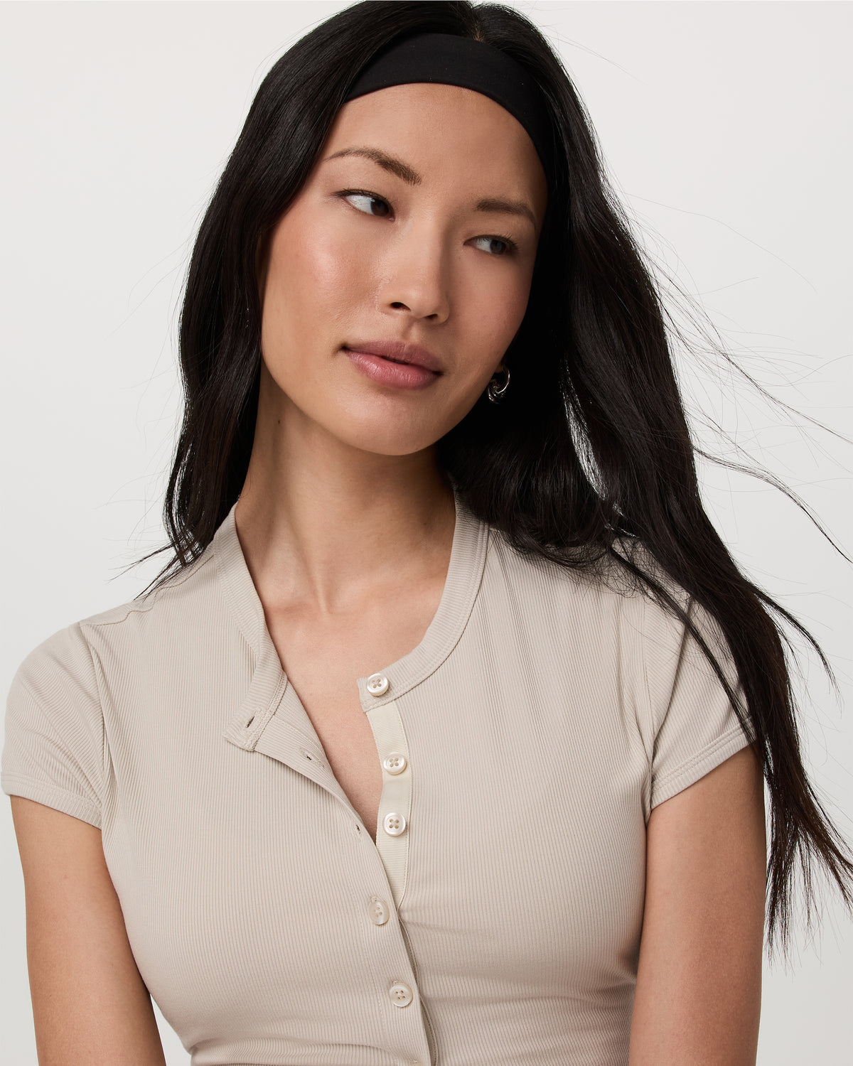 Short Sleeve Pose Button Up Women's Mushroom Crewneck | Vuori online - US 7956
