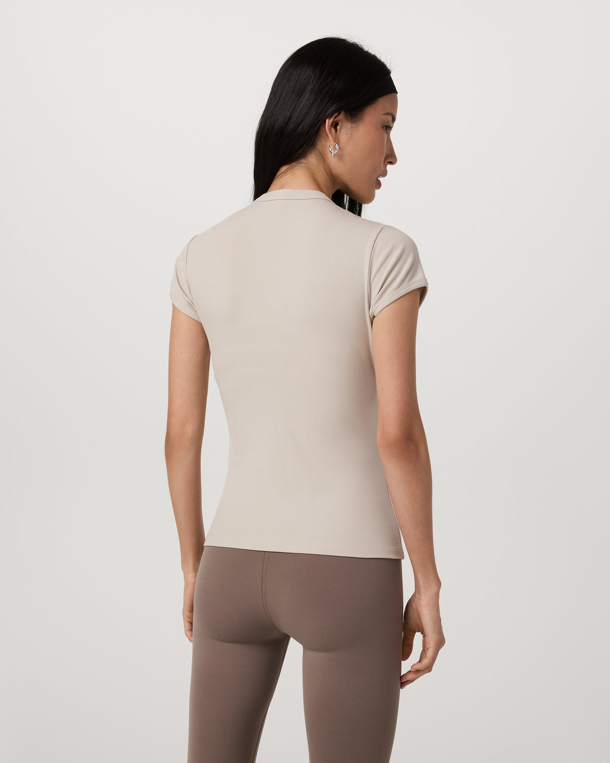 Short Sleeve Pose Button Up Women's Mushroom Crewneck | Vuori online - US 7956