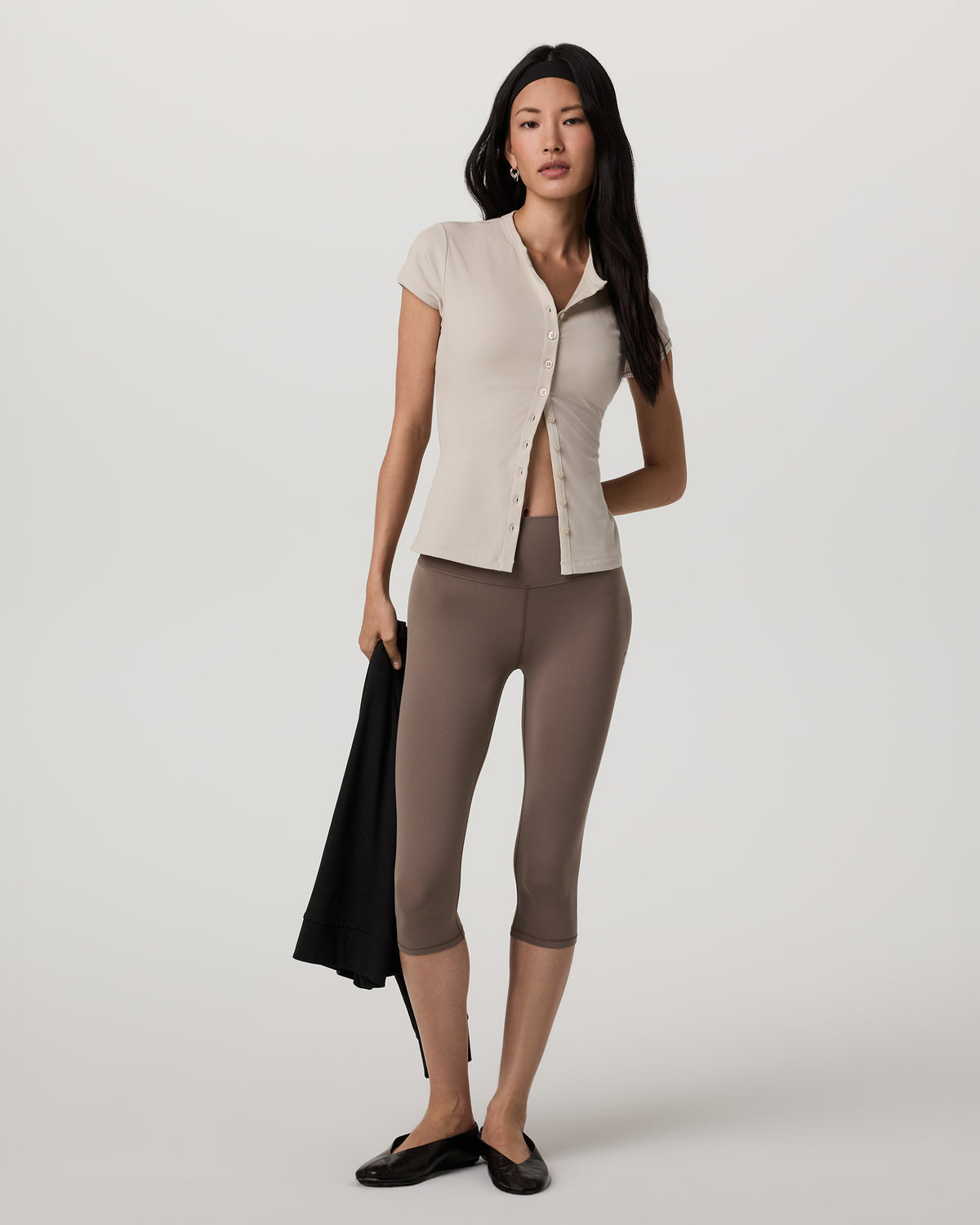 Short Sleeve Pose Button Up Women's Mushroom Crewneck | Vuori online - US 7956