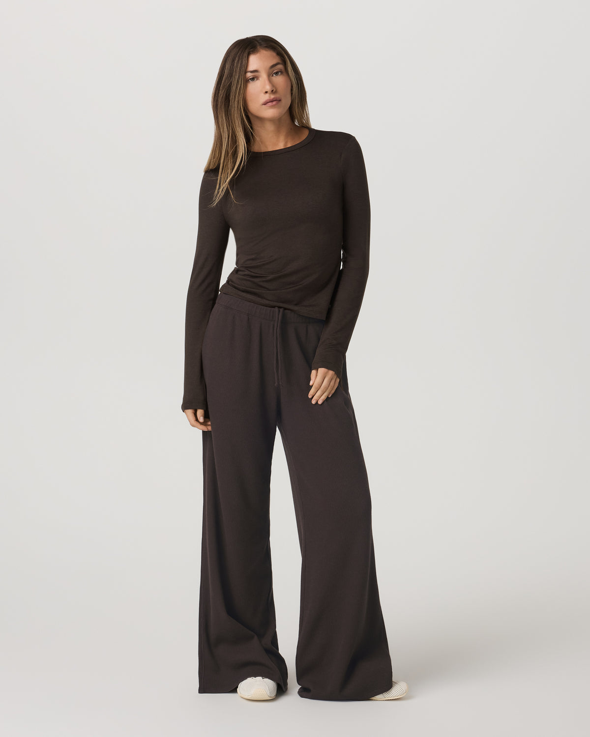 Long Sleeve Halo Essential Crew Tee Dark Java Heather | Vuori onsale - US 6043