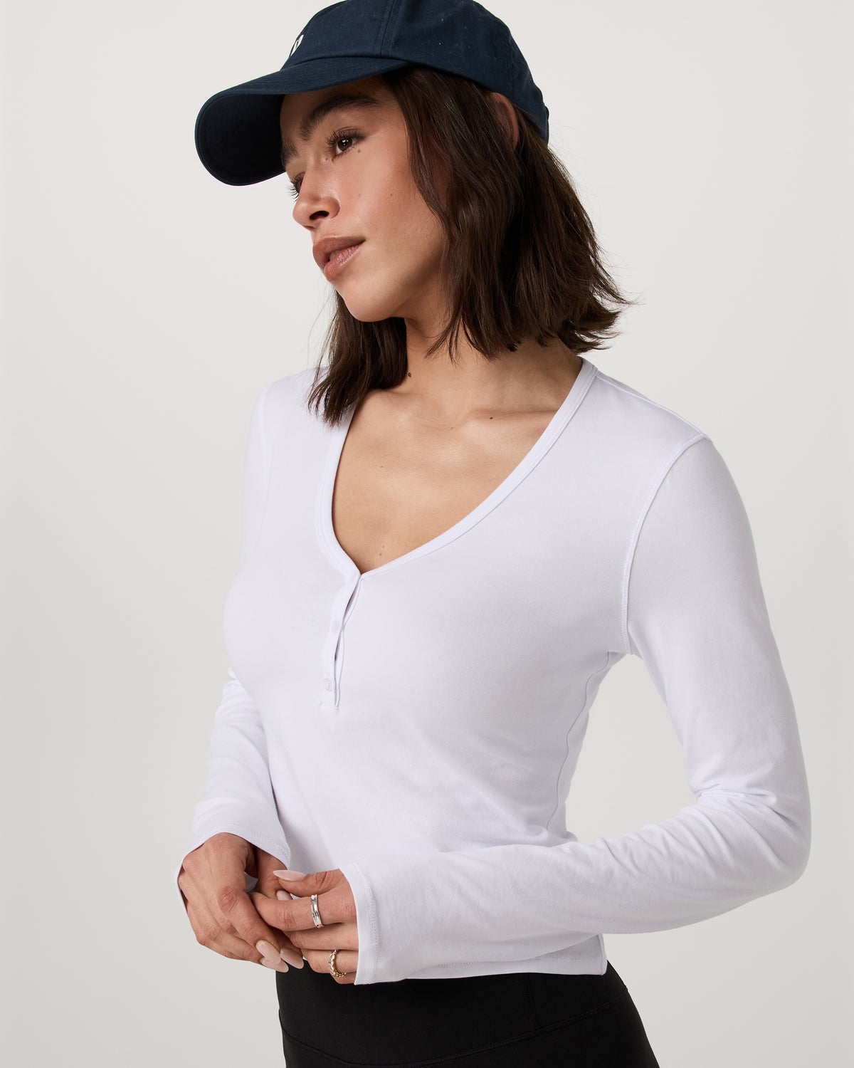 Long Sleeve Tuvalu Henley Women's White Shirt | Vuori discount - US 7046