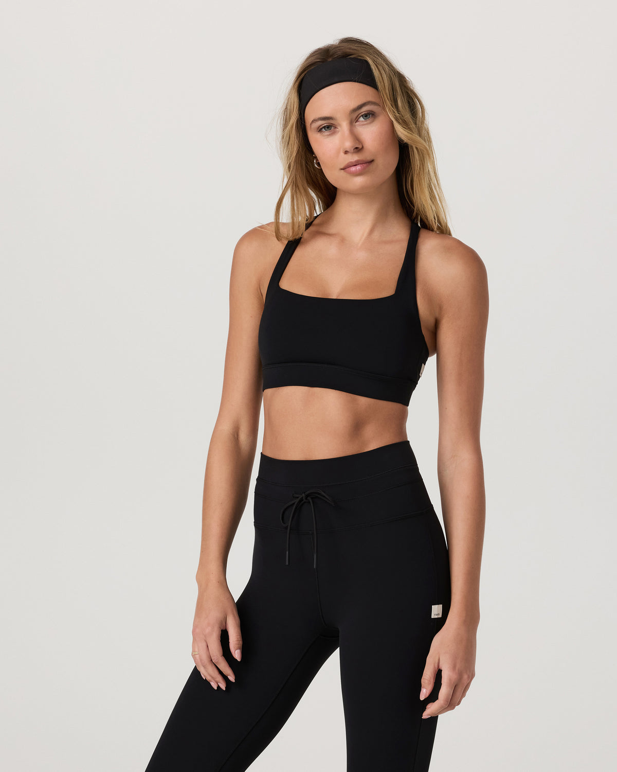 Daily Form Bra Women's Black Sports Bra | Vuori shop - US 5573