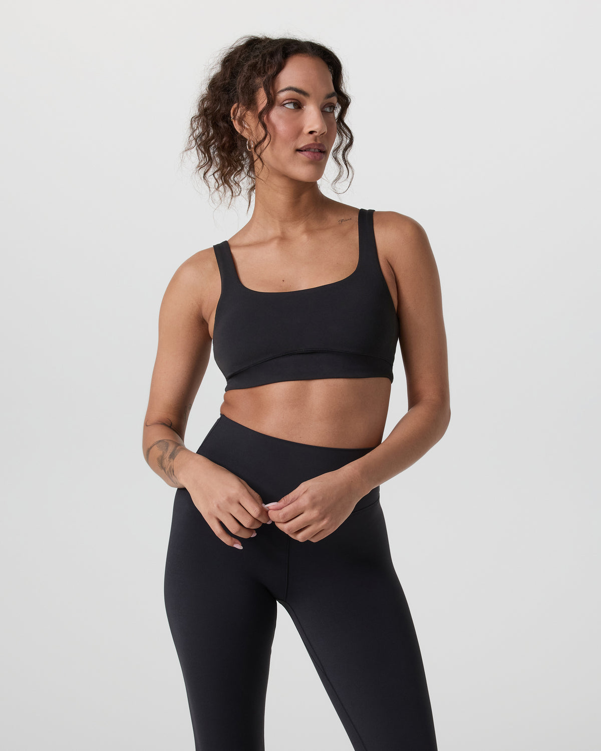Vuori AllTheForm™ Bra Black | Vuori shop - US 1777