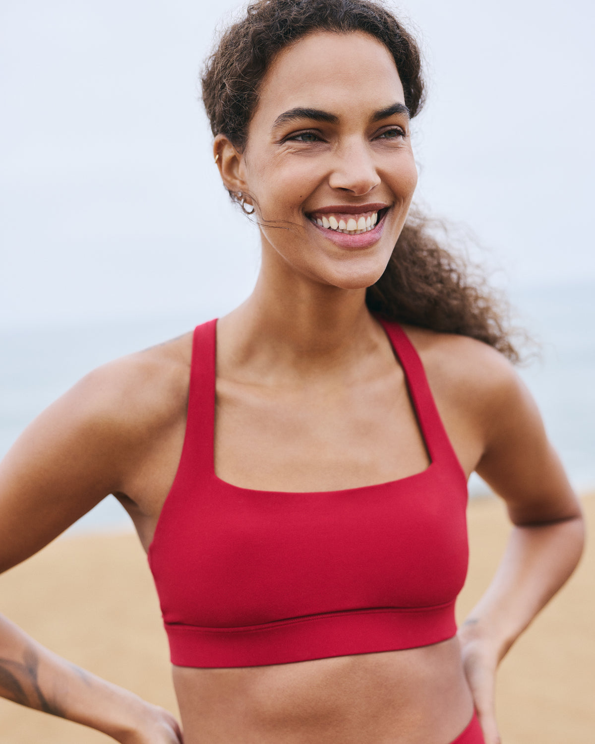 Daily Form Bra Women's Strawberry Sports Bra | Vuori onsale - US 4353