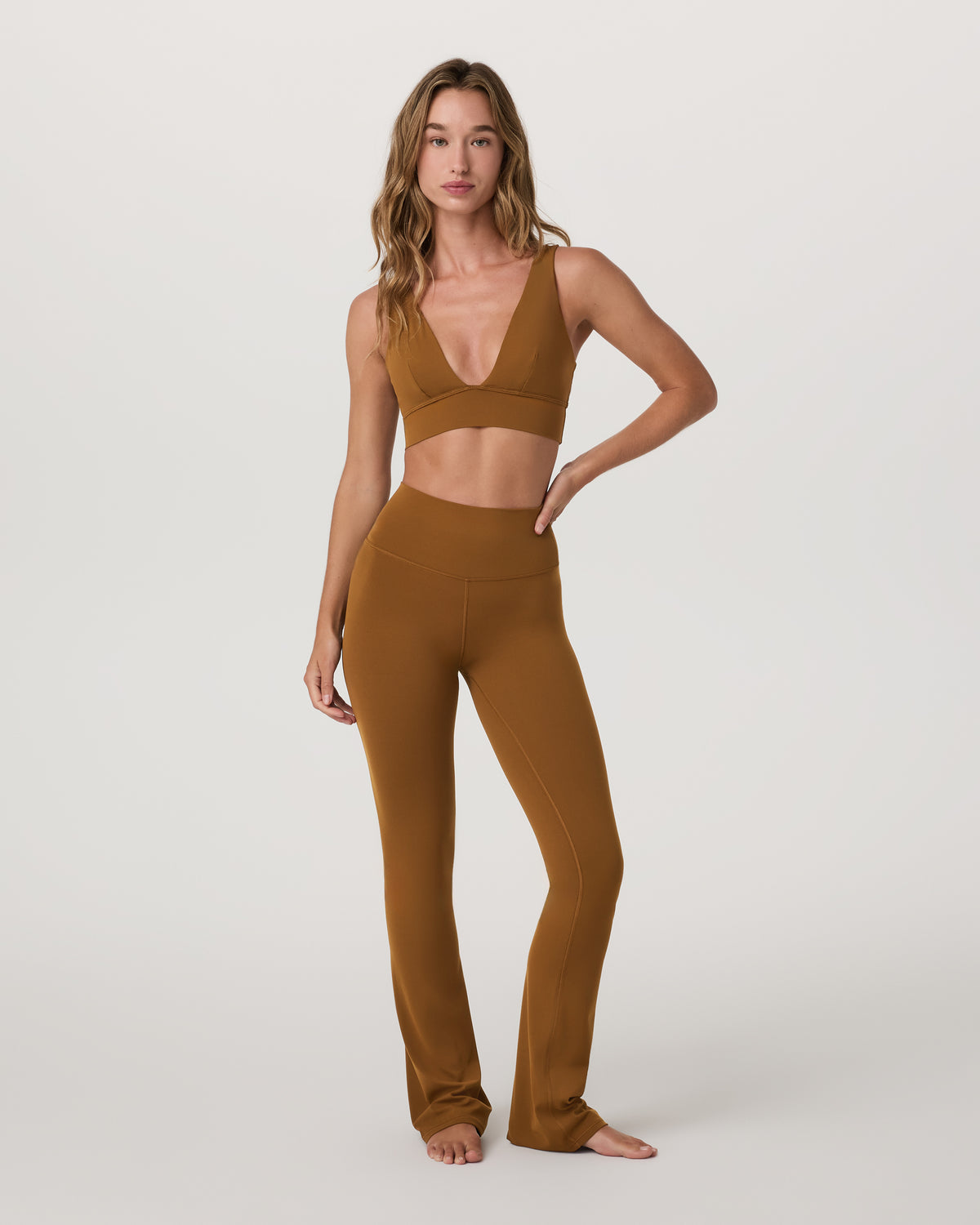 Vuori AllTheFeels™ Triangle Bra Women's Bra in Rum | Vuori sale - US 7669