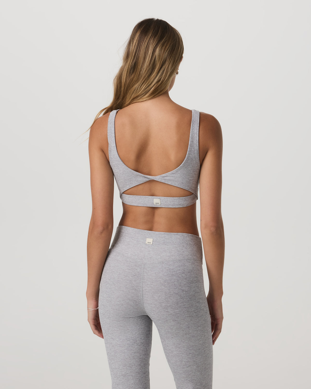 Elevation Rhythm Bra Light Heather Grey | Vuori online - US 4069