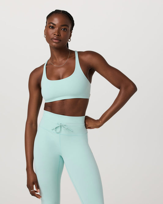 Yosemite Bra Women's Spearmint Strappy Sports Bra | Vuori onsale - US 8340