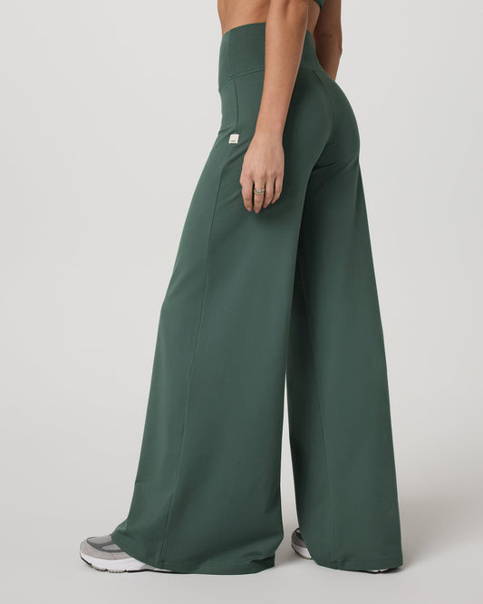 Halo Easy Wideleg Pant - Long Women's Agate Green Pants | Vuori shop - US 3790
