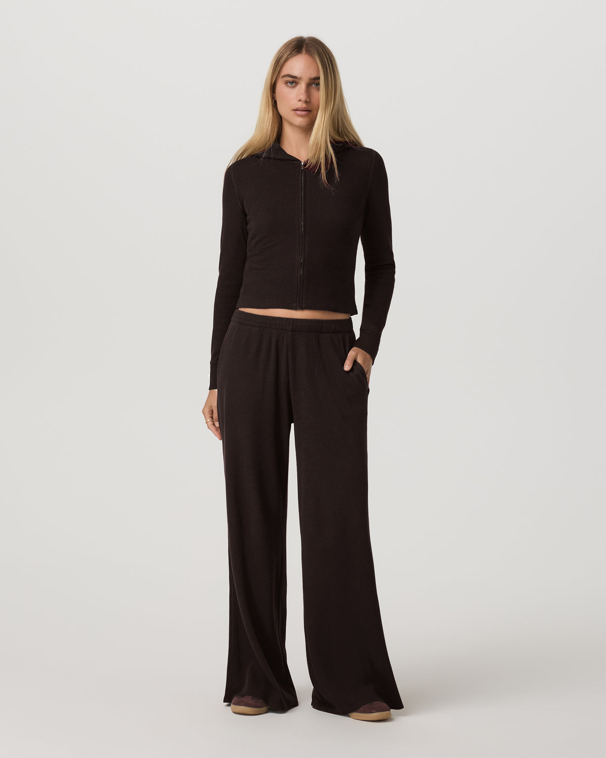Waffle Wideleg Pant Women's Dark Java Waffle Knit Pants | Vuori onsale - US 9049