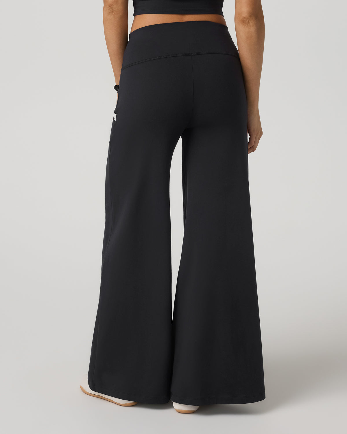 Halo Easy Wideleg Pant Women's Solid Black Wideleg Pants | Vuori discount - US 2304